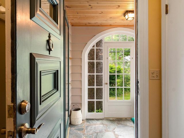 125 Cliff Street, Burlington, VT 05401