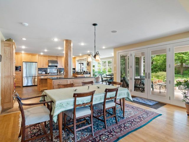 125 Cliff Street, Burlington, VT 05401