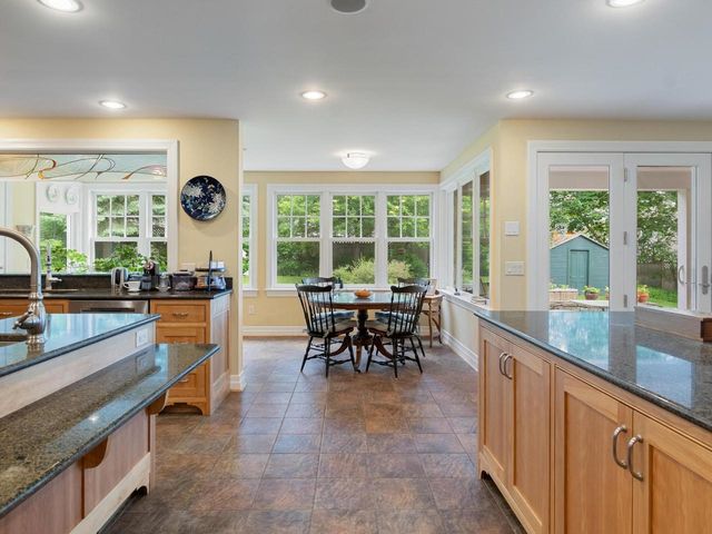 125 Cliff Street, Burlington, VT 05401