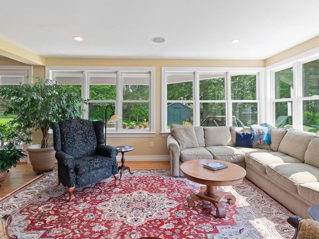 125 Cliff Street, Burlington, VT 05401