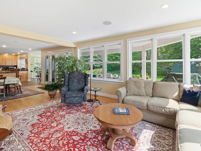 125 Cliff Street, Burlington, VT 05401