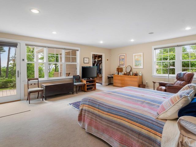 125 Cliff Street, Burlington, VT 05401