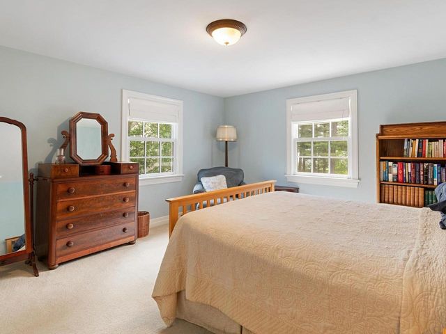 125 Cliff Street, Burlington, VT 05401