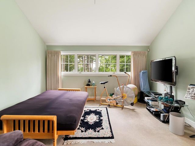 125 Cliff Street, Burlington, VT 05401
