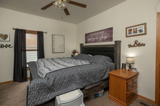611 4th Avenue NW, Austin, MN 55912