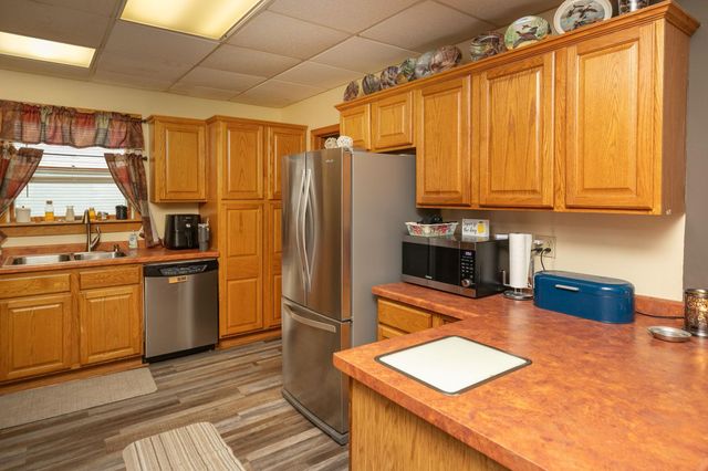 611 4th Avenue NW, Austin, MN 55912