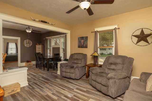 611 4th Avenue NW, Austin, MN 55912
