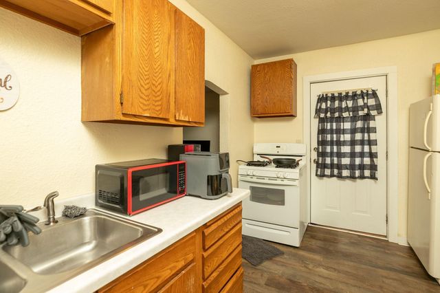 611 4th Avenue NW, Austin, MN 55912