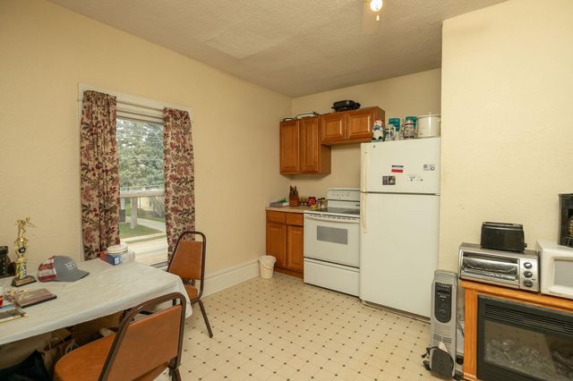 611 4th Avenue NW, Austin, MN 55912