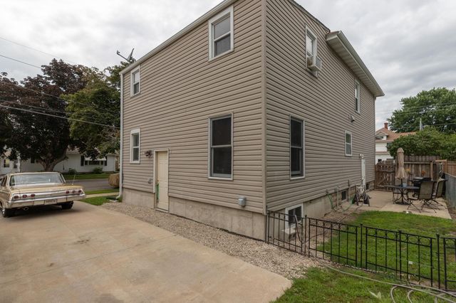 611 4th Avenue NW, Austin, MN 55912