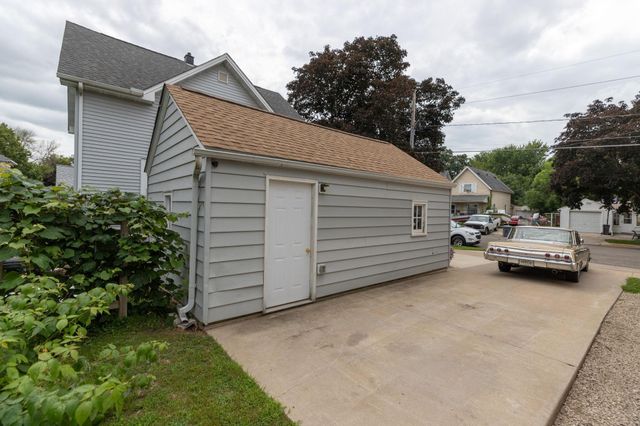 611 4th Avenue NW, Austin, MN 55912