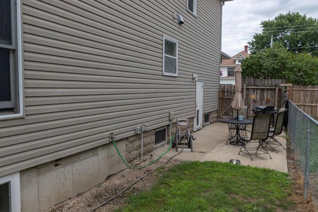 611 4th Avenue NW, Austin, MN 55912