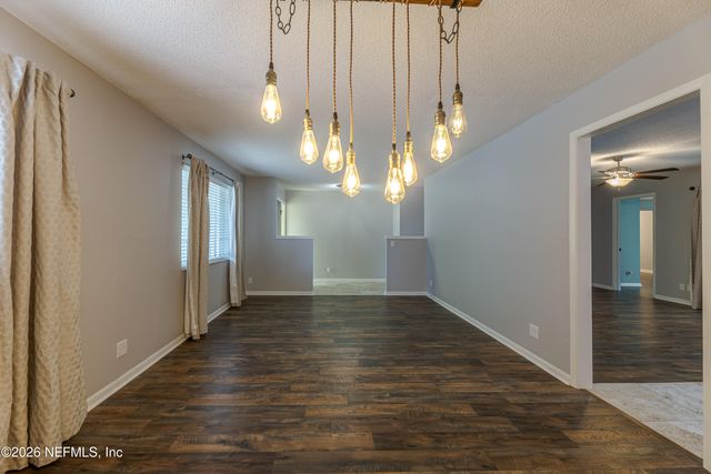 8854 OSPREY Lane, Jacksonville, FL 32217