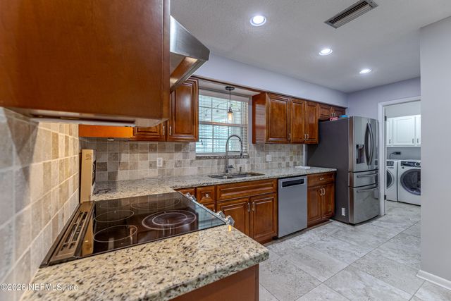 8854 OSPREY Lane, Jacksonville, FL 32217