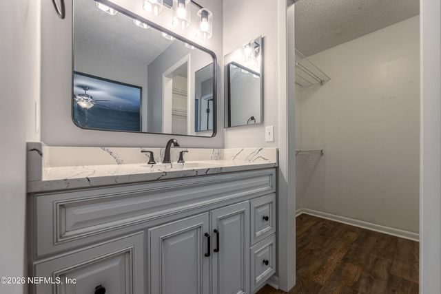 8854 OSPREY Lane, Jacksonville, FL 32217