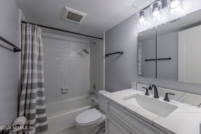 8854 OSPREY Lane, Jacksonville, FL 32217