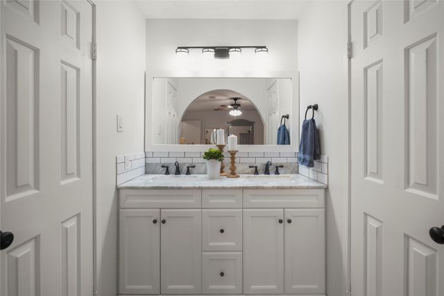 12224 Gun Oak Place, Spring, TX 77380