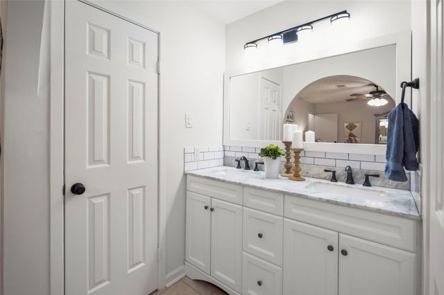 12224 Gun Oak Place, Spring, TX 77380