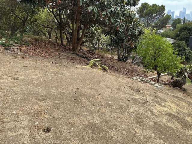 1947 Delta, Los Angeles, CA 90026