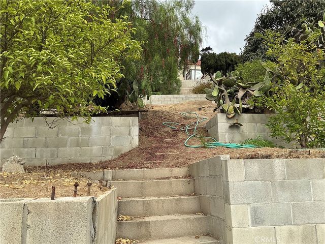 1947 Delta, Los Angeles, CA 90026