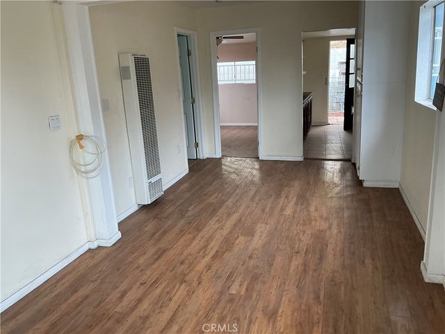 1947 Delta, Los Angeles, CA 90026