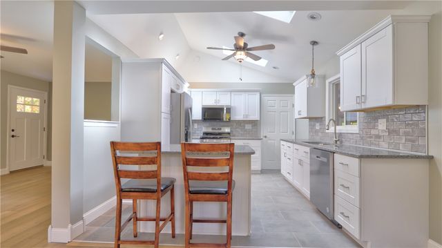 15 Tin Can Alley, Phelps, NY 14456