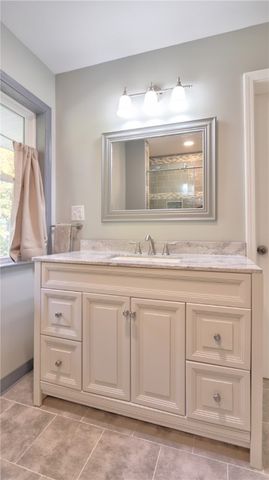 15 Tin Can Alley, Phelps, NY 14456