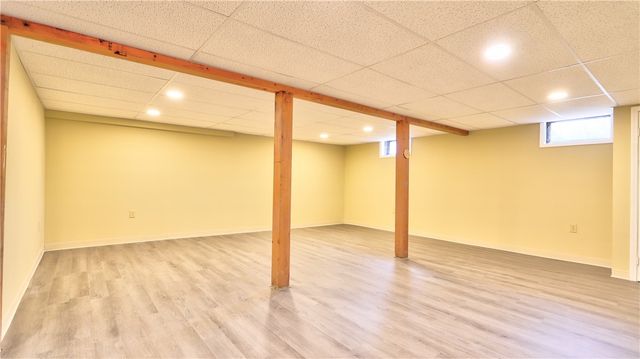 15 Tin Can Alley, Phelps, NY 14456