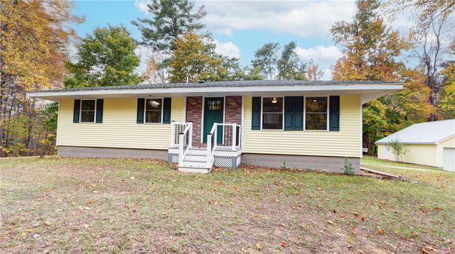 15 Tin Can Alley, Phelps, NY 14456