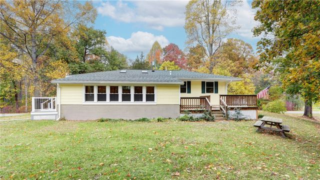 15 Tin Can Alley, Phelps, NY 14456