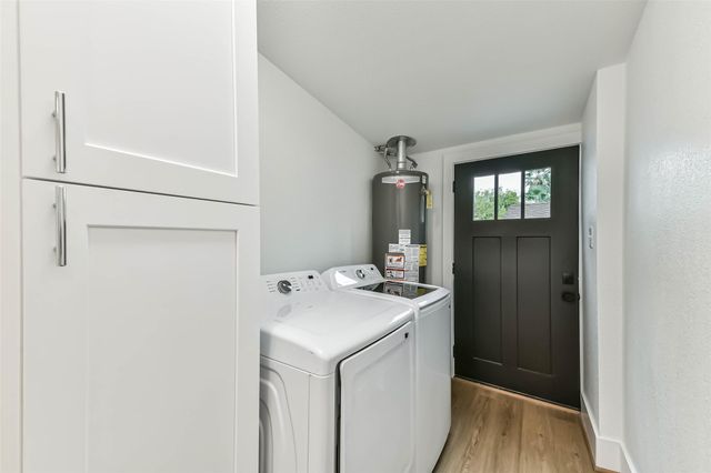 1616 38th Street, Galveston, TX 77550