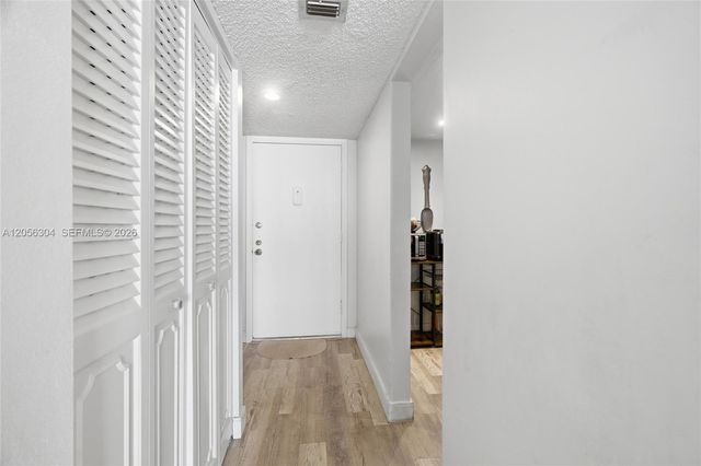 3090 Holiday Springs Boulevard 204, Margate, FL 33063