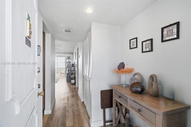 3090 Holiday Springs Boulevard 204, Margate, FL 33063