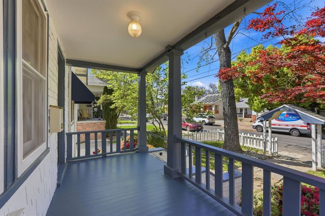 1373 48th St, Sacramento, CA 95819