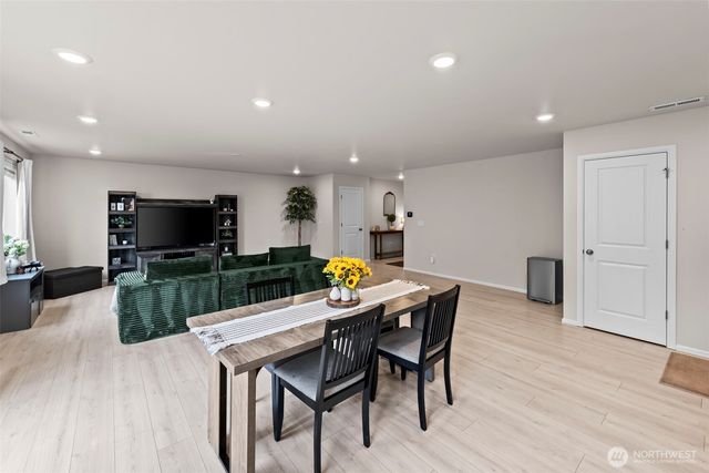 361 NE Ridge Point Boulevard, Belfair, WA 98528