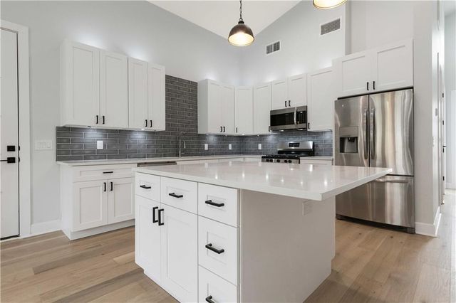 1210 Brentwood ST 2, Austin, TX 78757