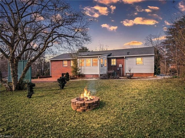 1401 Drumcliffe Road, Winston-salem, NC 27103