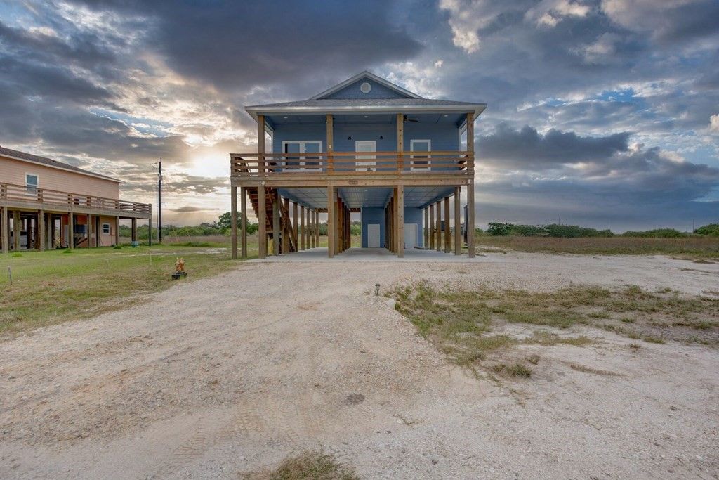 13 & 14 Bayview Loop, Rockport, TX 78382 — photo 2