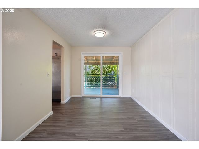 1453 Se 29TH Ct, Troutdale, OR 97060