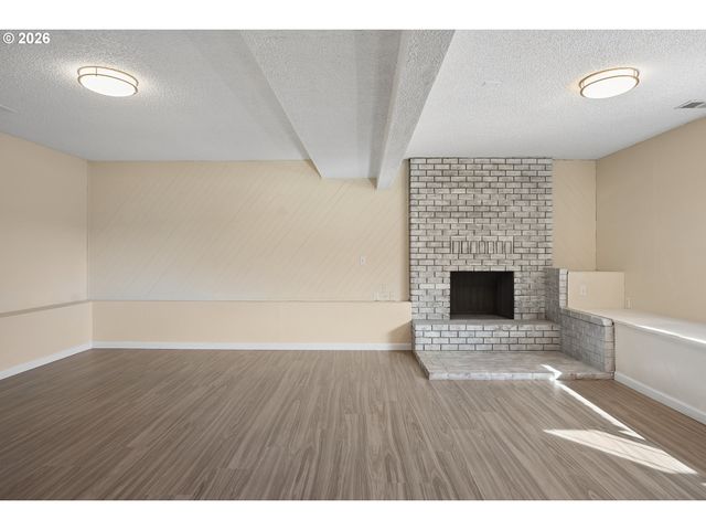 1453 Se 29TH Ct, Troutdale, OR 97060