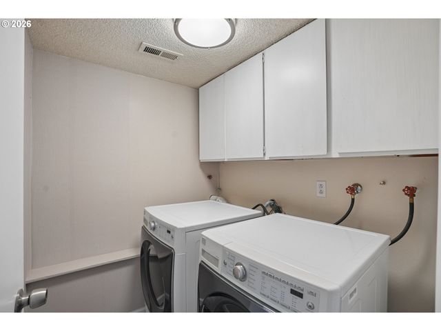 1453 Se 29TH Ct, Troutdale, OR 97060