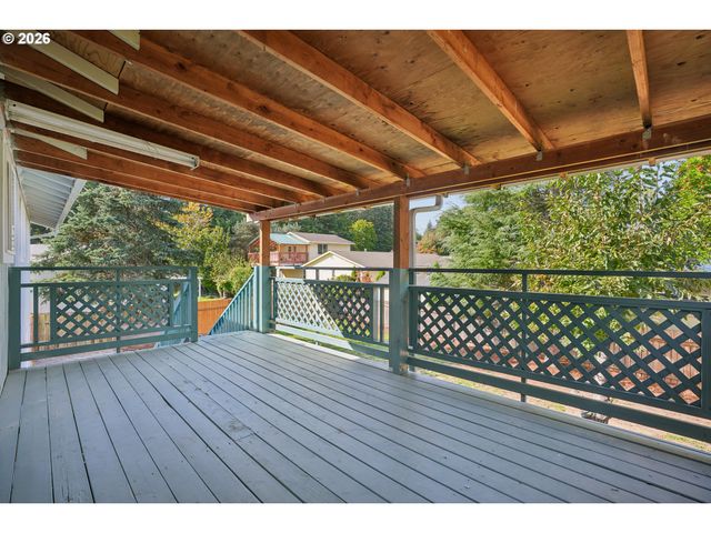 1453 Se 29TH Ct, Troutdale, OR 97060