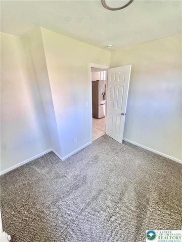 21 West Main Street 2, Macungie Boro, PA 18062