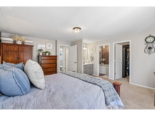 9912 Ne 44TH Ct, Vancouver, WA 98686