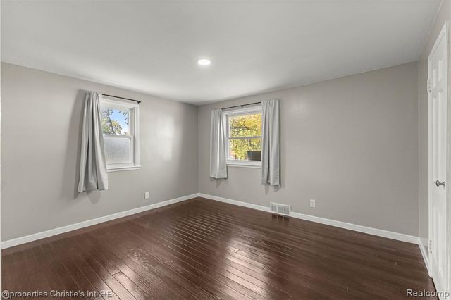 10838 Nottingham, Detroit, MI 48224