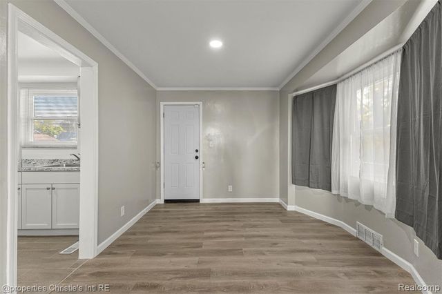 10838 Nottingham, Detroit, MI 48224