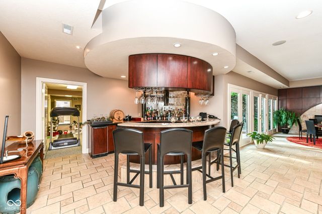 201 S Creedmoor Way, Anderson, IN 46011
