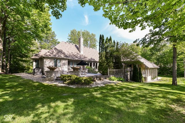 201 S Creedmoor Way, Anderson, IN 46011