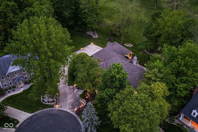 201 S Creedmoor Way, Anderson, IN 46011