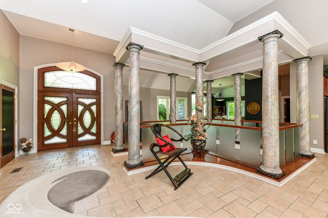 201 S Creedmoor Way, Anderson, IN 46011